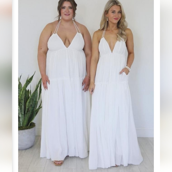 Pink lily Daybreak Skyline Halter Maxi Dress - Picture 10 of 12